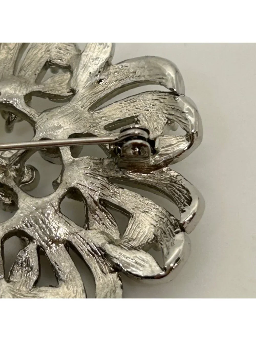 Vintage Aurora Borealis Brooch Rhinestone Silver-tone Pin Floral Starburst